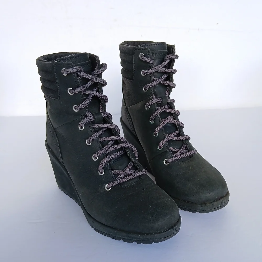 Merrell Tremblant Wedge Boots Waterproof Leather Lace Up